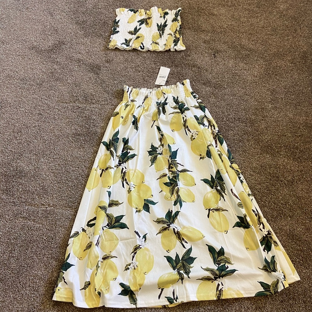 NWT halter top skirt outfit small